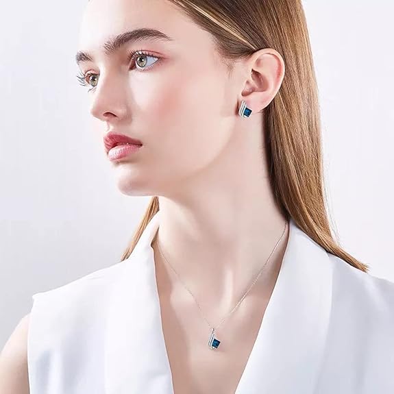 طقم مجوهرات: عقد بقلادة كريستال مطلي بالبلاتين